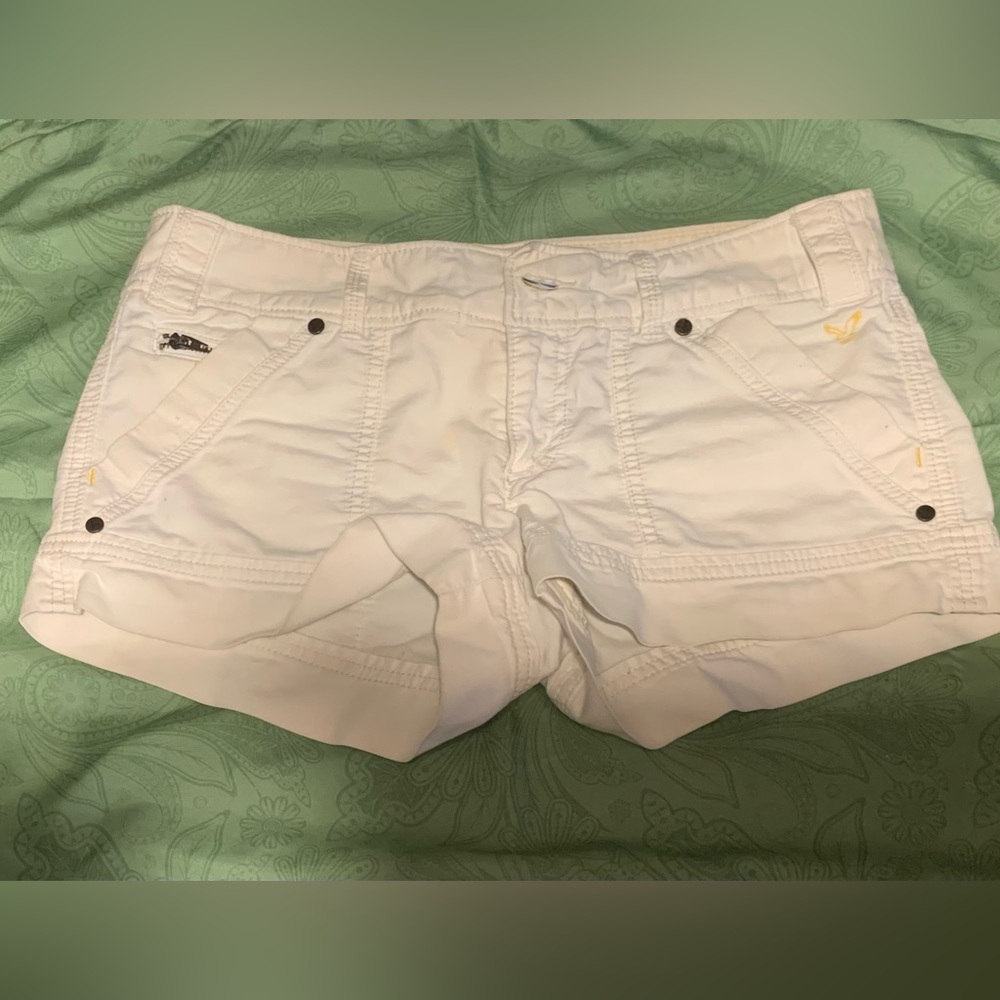 American Eagle white denim shorts, size 6